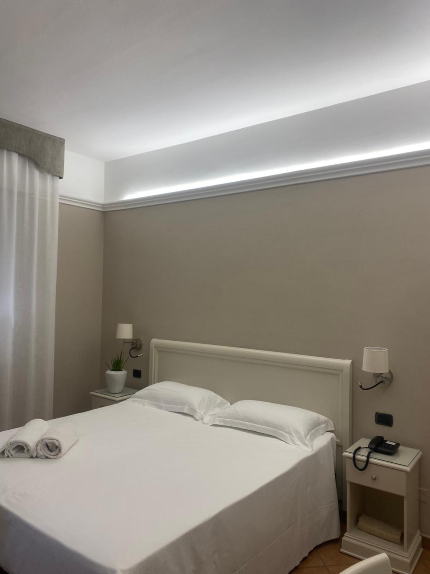 Hotel Aquila Castelfranco Emilia Eksteriør bilde
